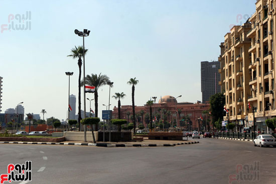 سيولة مرورية فى ميدان التحرير وشوارع وسط البلد  (6)