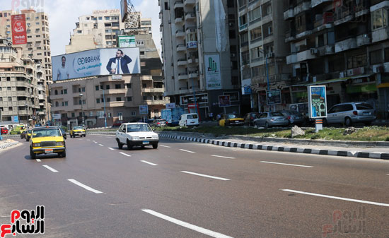 سيولة مرورية فى ميدان التحرير وشوارع وسط البلد  (22)