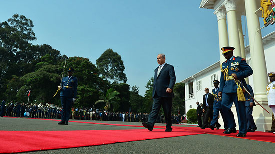 نتانياهو يواصل جولته الإفريقية بلقاء رجال أعمال كينيين (4)