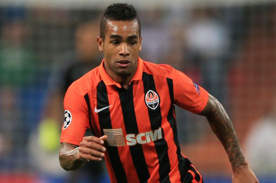 1 – اللاعب البرازيلى اليكس تيكسيرا