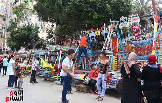عيد الفطر المبارك بساحة مسجد أبو بالعباس بالإسكندرية (10)