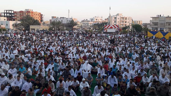 صلاة-العيد-بمسجد-الميناء-الكبير--(1)