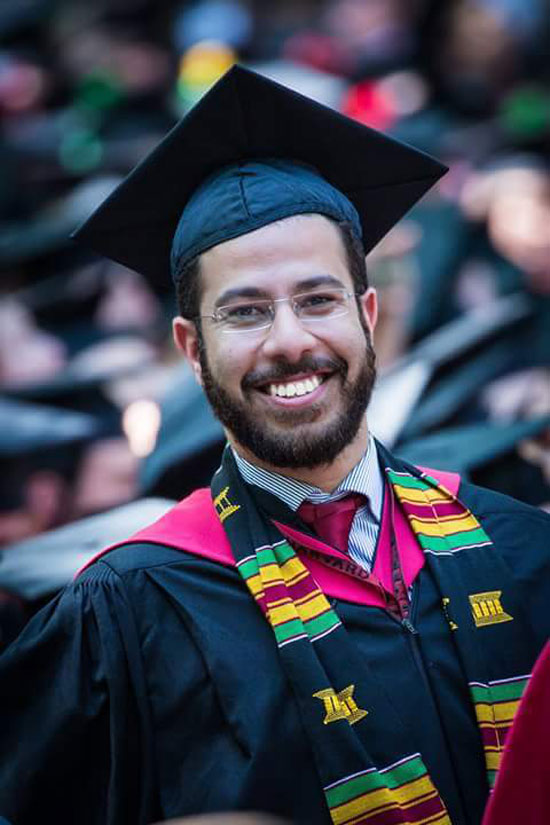  نادر بكار يحتفل بحصوله على  درجة الماجستير من جامعة هارفارد (1)