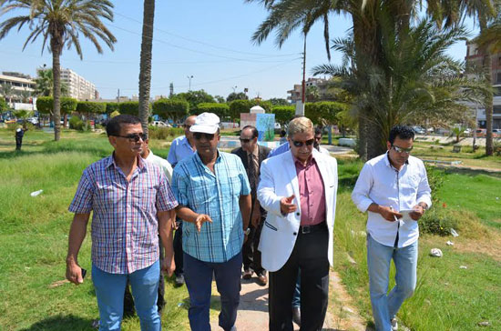 محافظ الإسماعيلية يتفقد حديقة الشيخ زايد  (6)