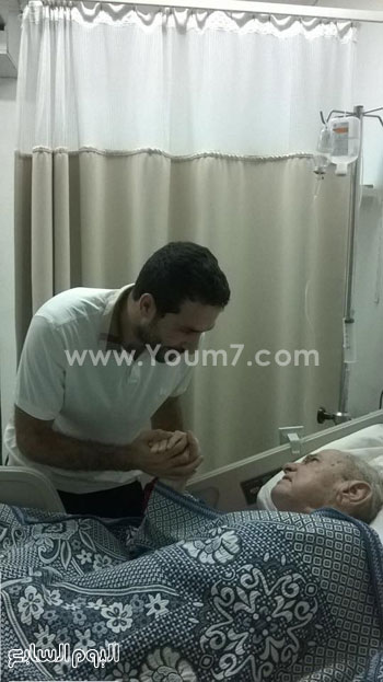 أبو تريكة يطمئن على طارق سليم -اليوم السابع -8 -2015