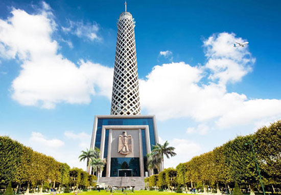 برج القاهرة وسط حدائق برج إيفل بفرنسا  -اليوم السابع -8 -2015
