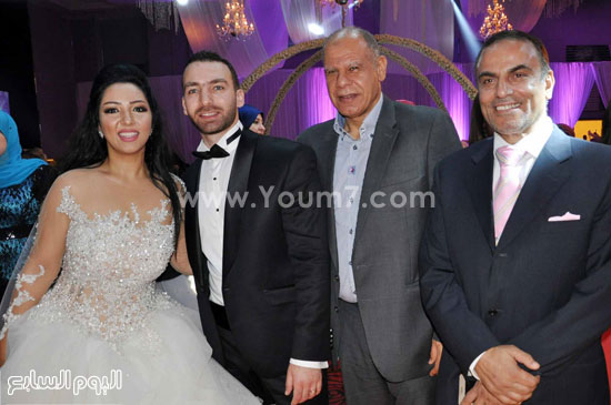 	العروسان وكابتن أيمن حافظ -اليوم السابع -8 -2015
