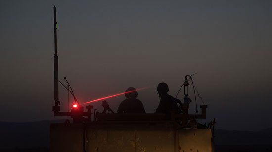 جانب من تدريبات الجيش الإسرائيلى فى الجولان -اليوم السابع -8 -2015