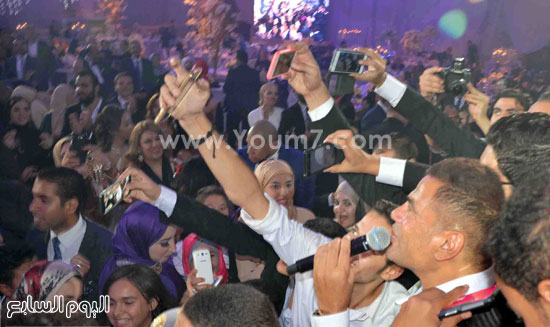 	Selfie مع عمرو دياب -اليوم السابع -8 -2015