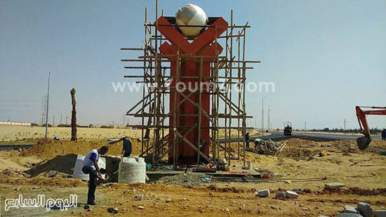 إنشاء تمثال بمدخل القرية -اليوم السابع -8 -2015