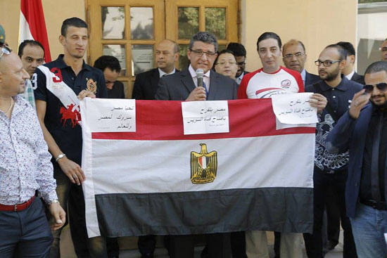 السفير المصرى مع المصريين فى روسيا  -اليوم السابع -8 -2015