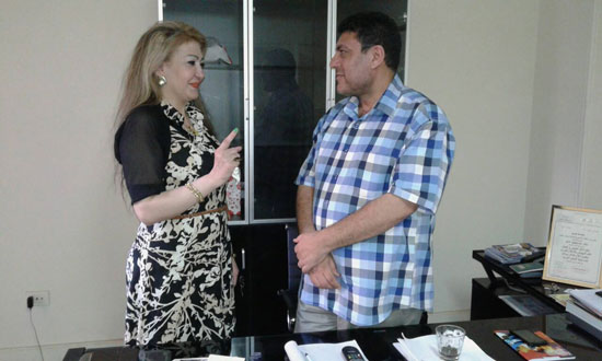 	مع أحد ضيوف برنامجها متحدثا عن قناة السويس -اليوم السابع -8 -2015