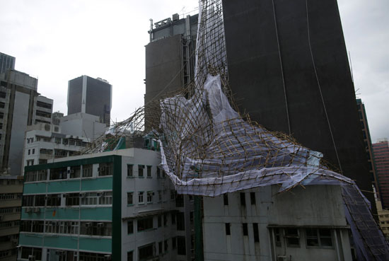 اعصار هونج كونج (1)