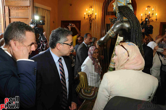 1 (17)وزراء الآثار والثقافة والسياحة يفتتحون متحف ركن فاروق بحلوان