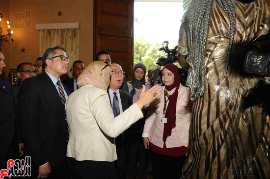 1 (18)وزراء الآثار والثقافة والسياحة يفتتحون متحف ركن فاروق بحلوان