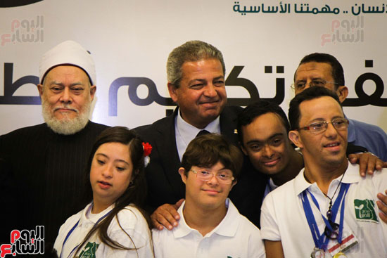 تكريم  أبطال مصر لمتحدى الإعاقة الذهنية بحضور وزير الرياضة-(26)