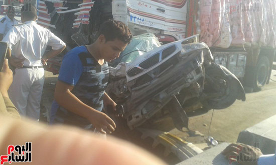 حادث مرورى بطريق إسكندرية الصحراوى دون إصابات (5)