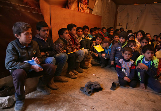 سوريا، اطفال سوريا، المخيمات ، مخيمات السوريين، بشار الاسد ، المعارضة السورية (1)