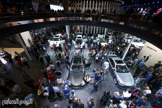 جناح شركة bmw الألمانية فى المعرض -اليوم السابع -9 -2015
