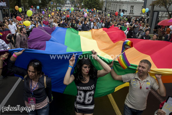 مسيرة لمثليى الجنس فى صربيا ضمن فعاليات المهرجان السنوى للحرية الجنسية  -اليوم السابع -9 -2015