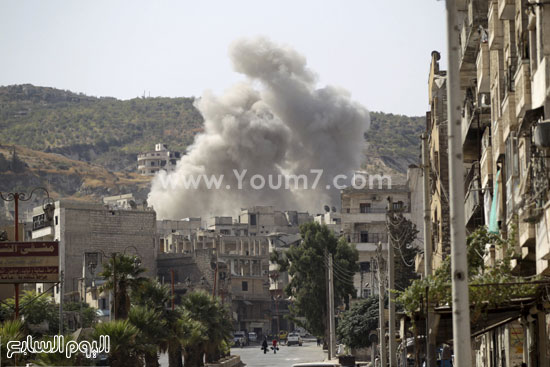 طيران النظام السورى يشن غارات مكثفة على الغوطة بريف دمشق -اليوم السابع -9 -2015