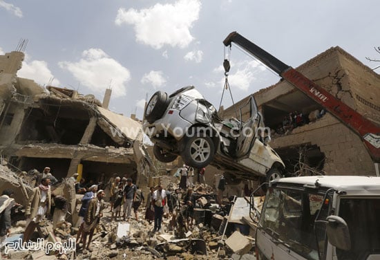  رفع سيارة بواسطة ونش  -اليوم السابع -9 -2015