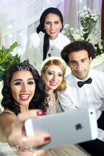 Selfie مع العروسين -اليوم السابع -9 -2015