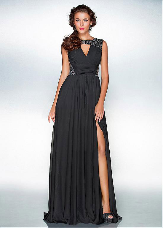 فستان طويل من اللون الأسود  -اليوم السابع -9 -2015