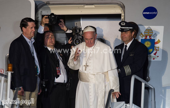 	كان البابا قد بدأ الزيارة منذ أسبوع وزار فيها كوبا لمدة 3 أيام. -اليوم السابع -9 -2015