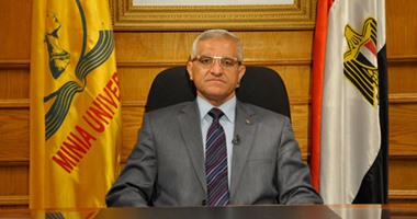 الدكتور جمال الدين أبو المجد القائم بأعمال رئيس جامعة المنيا