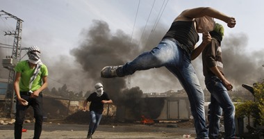 إصابة 3 فلسطينيين فى مواجهات مع جنود الاحتلال شرق البريج وسط غزة  