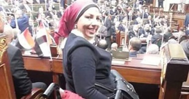 رواد  تويتر  يختارون النائبة جهاد إبراهيم  أفضل صورة فى البرلمان   