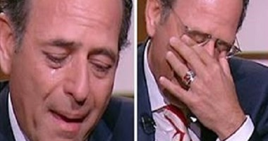 بالفيديو..شاهد دموع ممدوح عبدالعليم فى آخر ظهور تليفزيونى له مع عمرو الليثى  