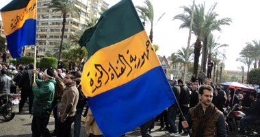 أعلام مغايرة للعلم المصرى تجتاح مظاهرات بورسعيد