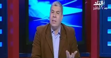 شوبير منفعلاً على عادل هيكل:  لو هتشوه تاريخ الأهلى يبقى متلزمنيش   