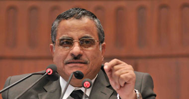 رئيس مجلس الشورى الدكتور أحمد فهمى