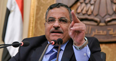 الدكتور أحمد فهمي رئيس مجلس الشورى