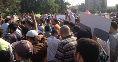 مسيرة "الإخوان" بالمعادى تتوجه إلى محيط "الدستورية"