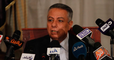 دكتور محمود أبو النصر وزير التربية والتعليم