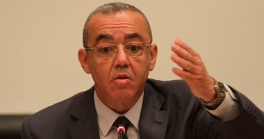 حسام كمال وزير الطيران المدنى