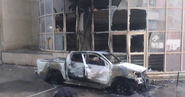 "واتس آب اليوم السابع": بالصور..مجهولون يحرقون سيارة بالقومية فى الزقازيق  