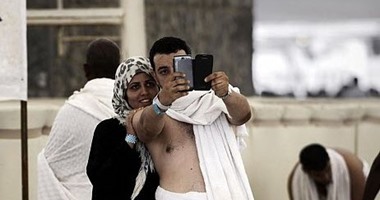 الحج فى زمن  فيس بوك .. 5 تاتشات للمصريين بالسعودية أهمها  سيلفى عرفات   