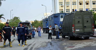 انصراف قوات الأمن من حرم جامعة الأزهر ومواصلة إصلاح المبنى‎ الإدارى