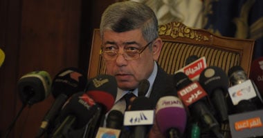 اللواء محمد ابراهيم وزير الداخلية 