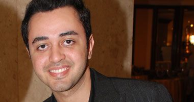حبس المطرب حاتم فهمى بتهمة النصب على المواطنين شركة جلوب اد مارت فى مصر حبس المطرب حاتم فهمى بتهمة النصب على المواطنين شركة جلوب اد مارت فى مصر