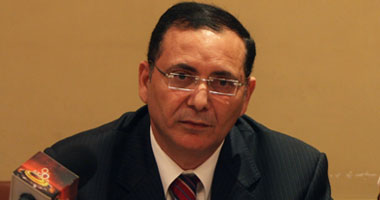 أحمد الزينى رئيس الشعبة العامة لمواد البناء