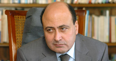 الكاتب الصحفى أسامة سرايا