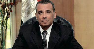 الطيار جاد الكريم نصر رئيس مجلس إدارة الشركة المصرية للمطارات
