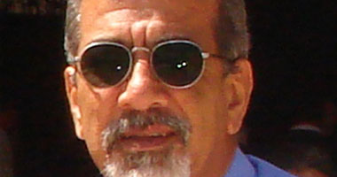 الأستاذ الدكتور محمود عبد الحميد استشارى طب وجراحة العيون