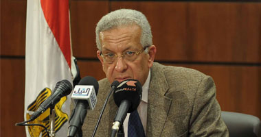 دكتور فؤاد النواوى - وزير الصحة